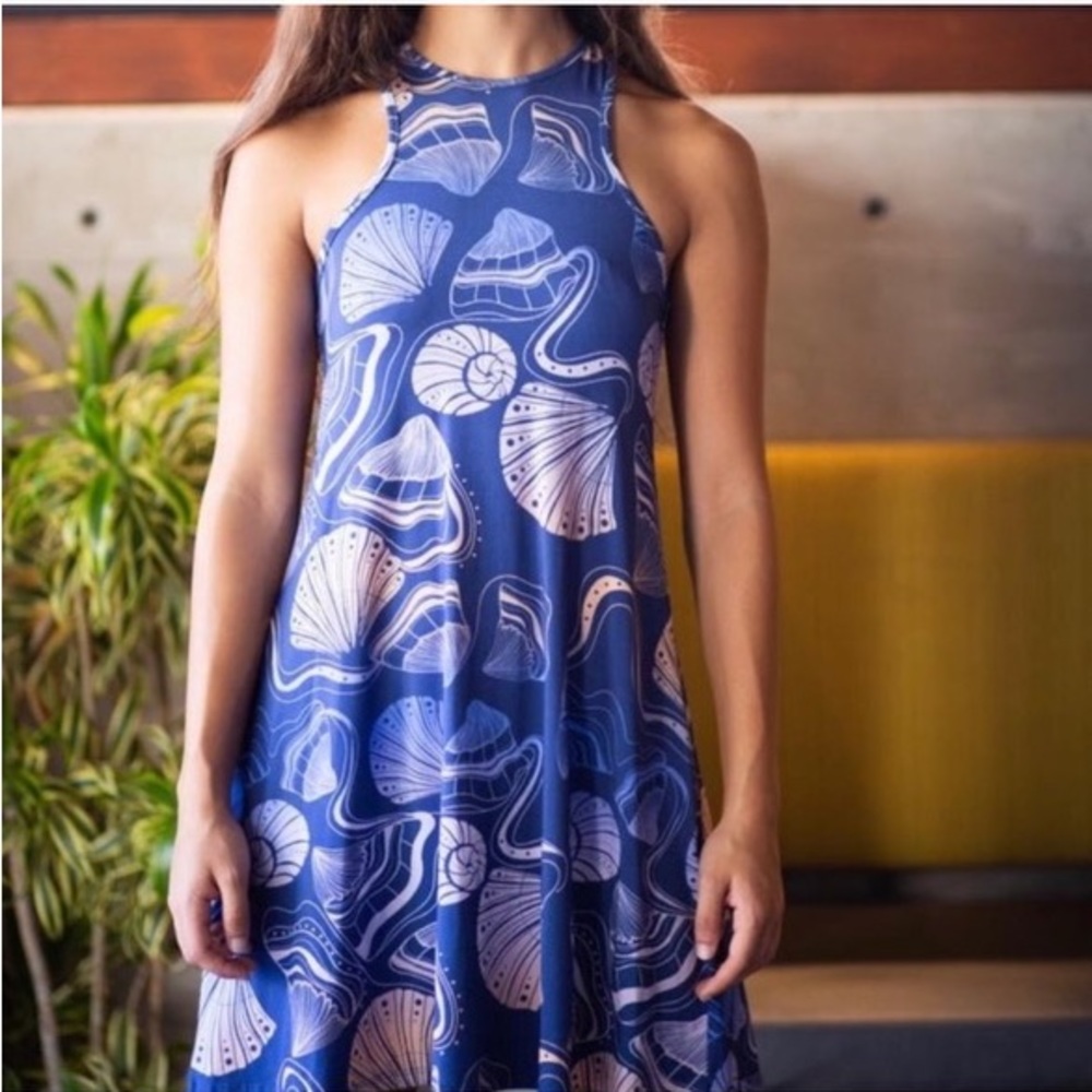 Fighting Eel iggy racerback dress medium